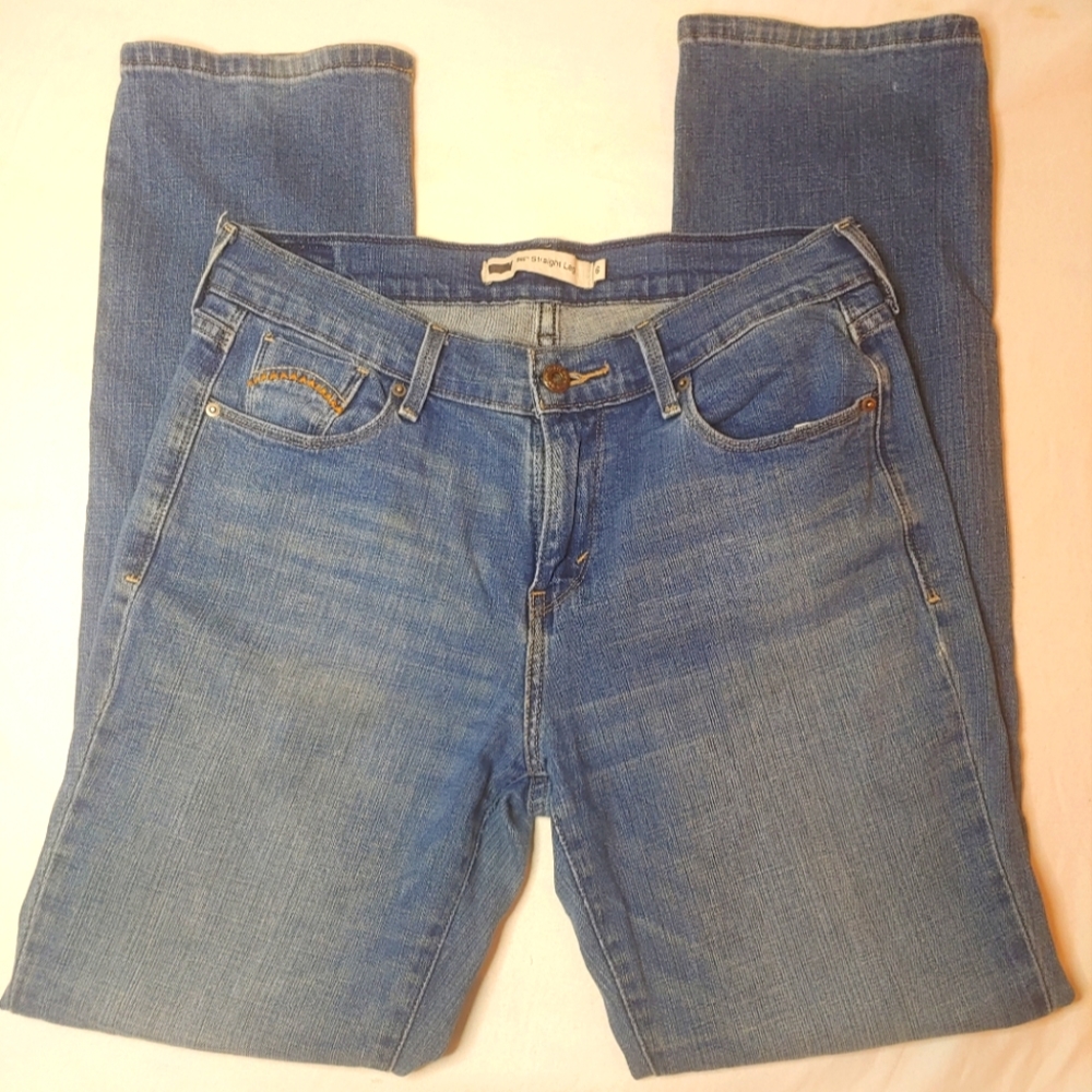 Levi's 505 Women's blue jeans Size 6 Mid Rise Straight Leg Levi's women's jeans